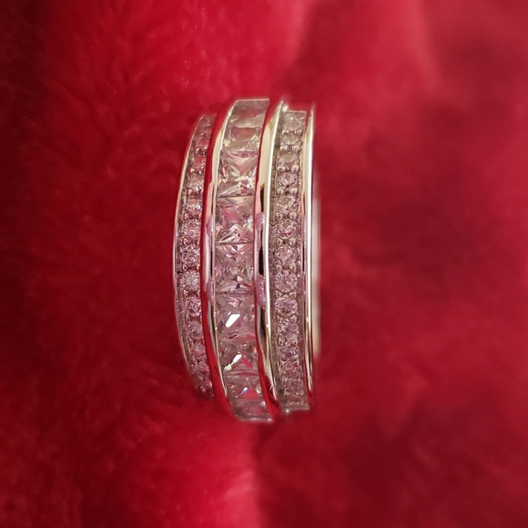Thick White Gold filled Unisex CZ Ring - Picture 3 of 8
